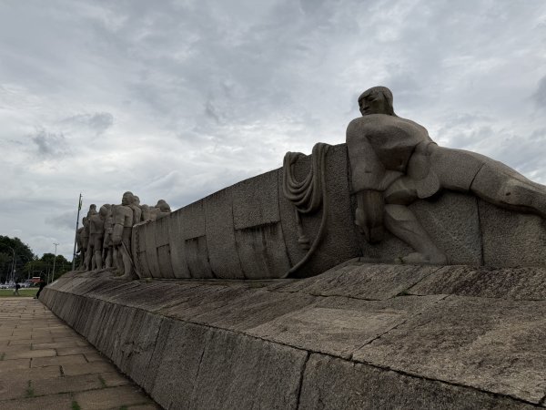 [紐約馬之行-70] 2025_1116 先鋒旗手紀念碑2956897