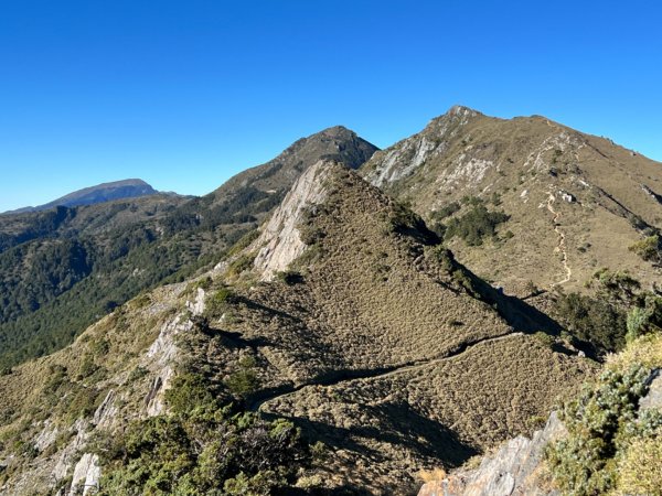 2022-12-03～05 向陽山、三叉山、嘉明湖1940119