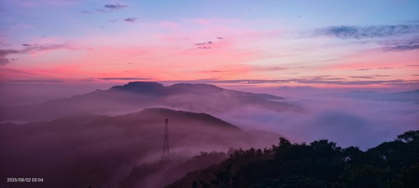 跟著雲海達人山友追雲趣 #獵狸尖 #琉璃光 #雲海 #雲海流瀑 #日出 8/22849441