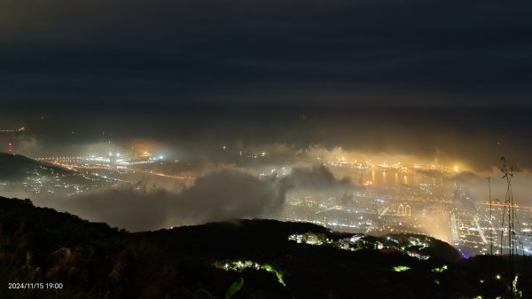 觀音山下雲霧飄渺&月圓百萬夜景11/152648758