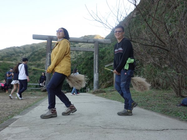 阿興阿賢秋芒宅急便（無耳茶壺山、半屏山、燦光寮山）+哈巴狗岩738379