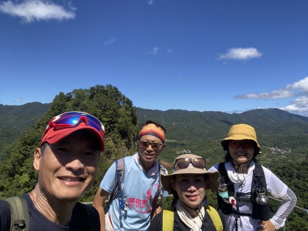 2025微笑山線大縱走尋寶集章任務-Ep.11【五分山系】平溪小黃山段｜慈母峰 × 孝子山2908907