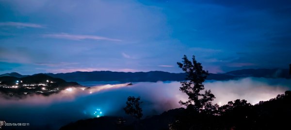 二格山 #琉璃光 #雲海流瀑 #雲瀑 #火燒雲 #霞光 #斜射光 #日出 6/82805817