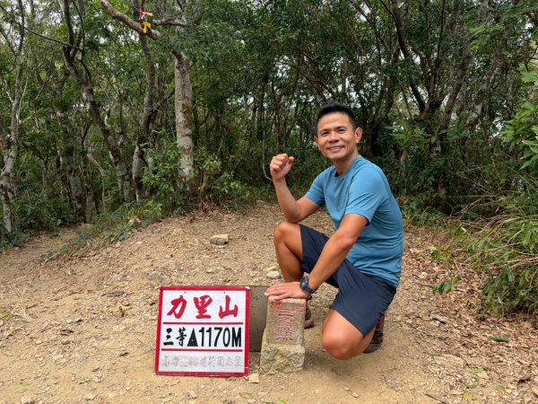 力里山【以產業道路為中央伍 散開】3000040