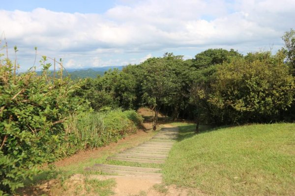 小百岳NO12  汐止大尖山 縱走海拔641公尺 四分子尾山2229087