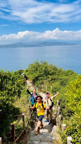 🌈9/20(六）基隆嶼~基隆塔/二信防空洞~基隆廟口✨FB：熊熊趴爬走 🌈2891548