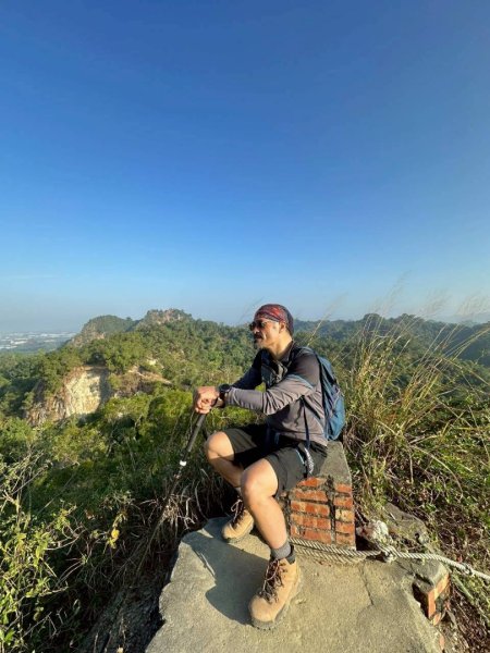 20251213 高雄觀音山15連峰🤔一直走不回頭繞2961509