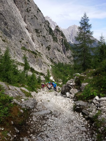 義大利多洛米提山748701