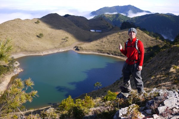 中央山脈最高的美麗湖泊七彩湖570339