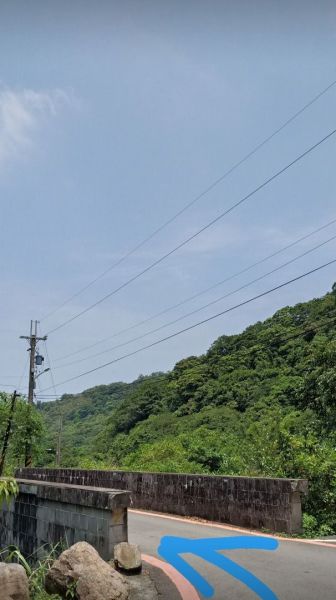 草嶺古道，是一條台灣北部頗具知名度的登山步道376949