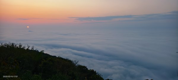 二訪 #觀音山 #夕陽 #琉璃光 #雲海 3/102732504