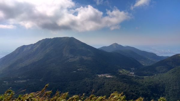 小觀音山群峰封面