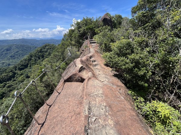 [微笑山線_第九段] 2025_0914 二格山系_皇帝殿西峰2889643