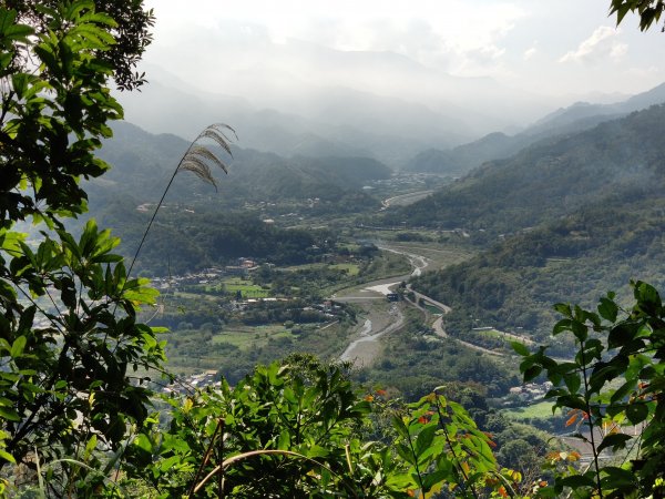 沐浴佛法的獅山古道506956