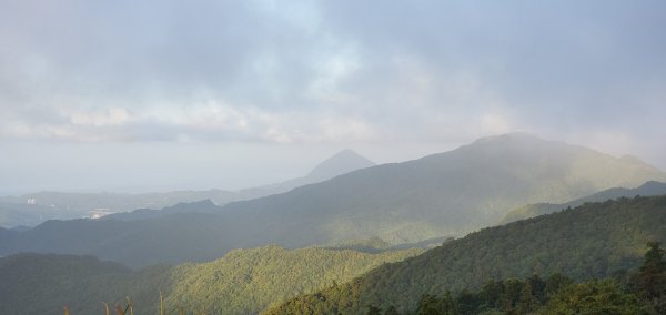 2021-10/10-基隆七堵-姜子寮山1485766