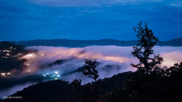 北宜郊山之濫觴 #琉璃光雲海 #琉璃光雲瀑 #日出雲海 #觀音圈雲海 #海景第一排 6/152812327