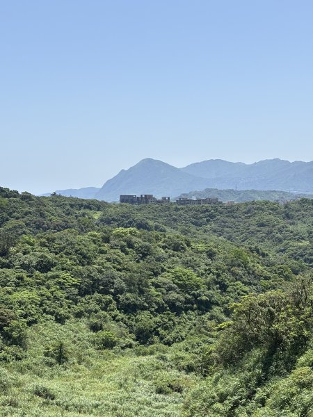 槓子寮山3043516