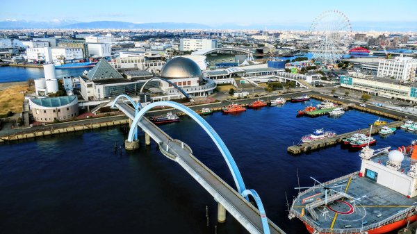 名古屋港邊的時空對白2982682