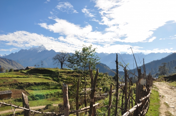 【山岳之美】尼泊爾之Ganesh Himal徒步行7303