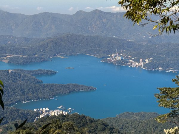 水社大山-鳥瞰日月潭2401866