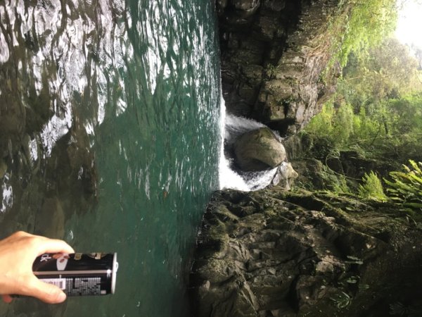 登山戲水封面