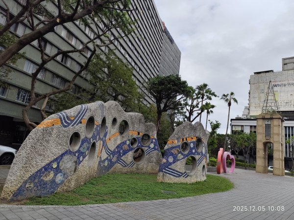 【臺北大縱走 5】碧山巖→忠勇山越嶺步道→金龍產業道路→圓明寺步道→鄭成功廟→潛園→格物台→劍潭古寺2959055