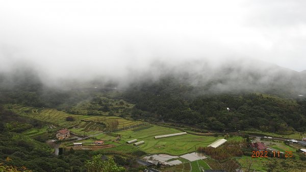 雲霧飄渺間的台北盆地&觀音山1926216