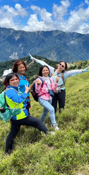 合歡山群峰（南峰、石門山、尖山、東峰）2626859