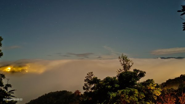 #琉璃光雲海 #日出雲海 #觀音圈雲海 #超級藍月雲海 #SuperBlueMoon 9/192598778