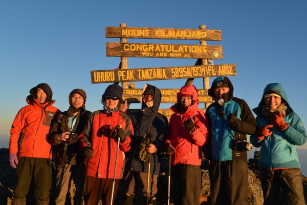 黃家小隊非洲之之吉利馬札羅山與大草原之旅-中