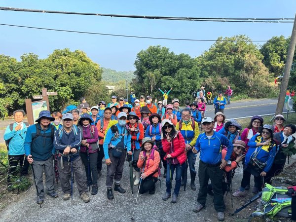 烏山嶺水利古道順走竹高崙山3連峰2669945