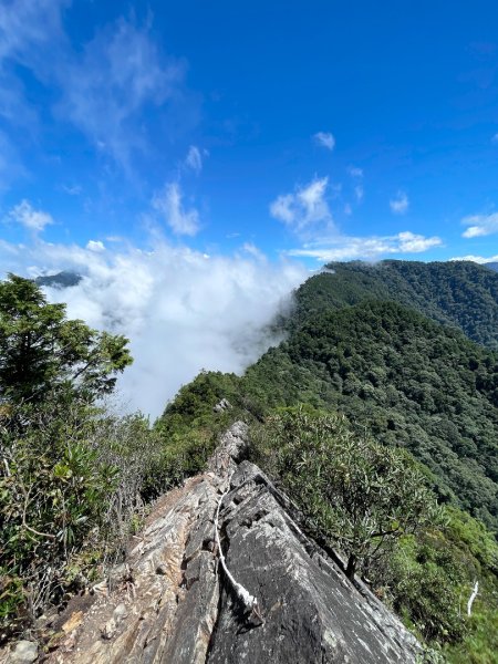 鳶嘴山 2025 09/212892223