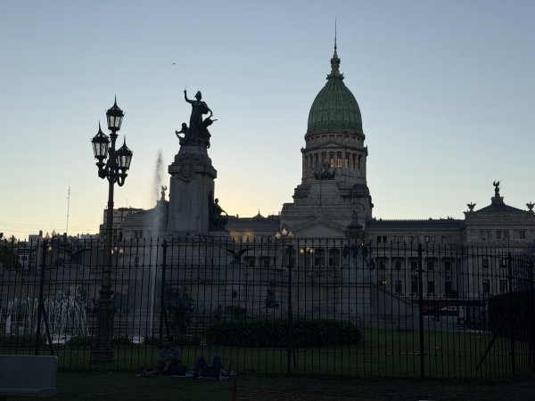 [紐約馬之行-62] 2025_1114 阿根廷國會2954414