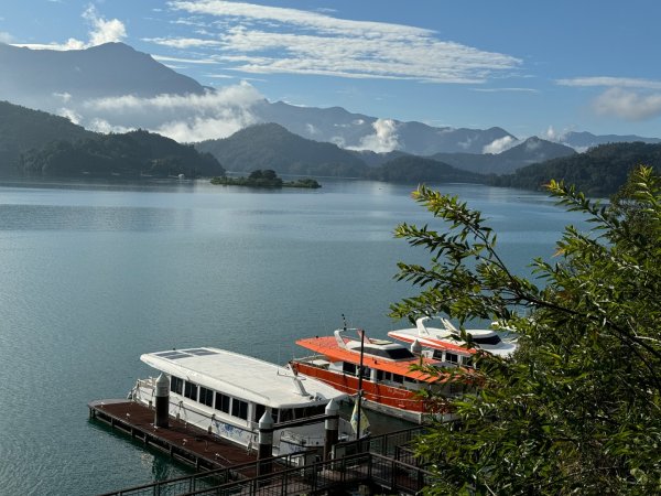 日月潭風光2894895