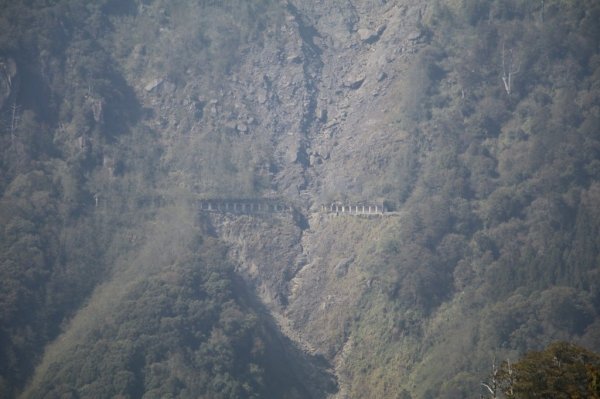 眠月線～年輕人爬山趣