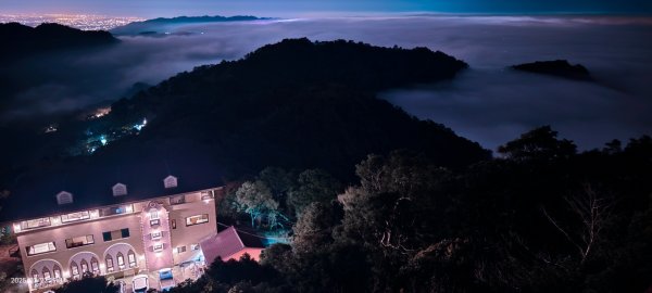 苗栗大湖 #薑麻園 #雲洞山莊 #琉璃光 #雲海 #雲瀑 2/222718354