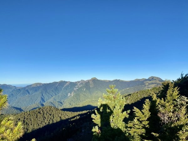 奇萊東稜翻山越嶺的淚與笑D4 2022/10/2—太魯閣北鞍營地至最低鞍營地1870777