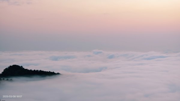 #馬那邦山 #夕陽 #雲海 #雲浪 3/82730390