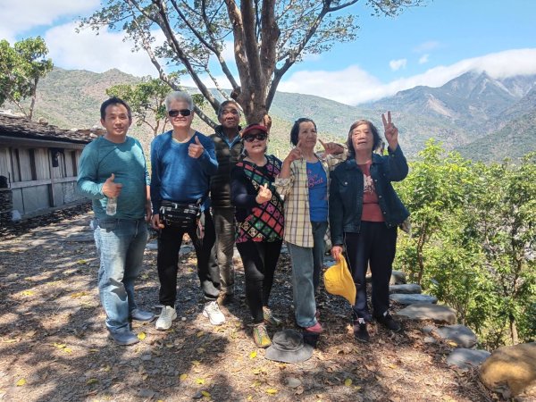 老七佳石板屋3011075