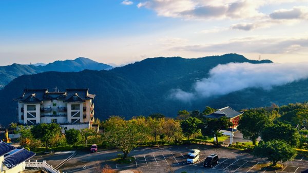 #新店四十份 #翡翠水庫壩頂 #雲海 #日出  #雲瀑 1/10 & 132979661