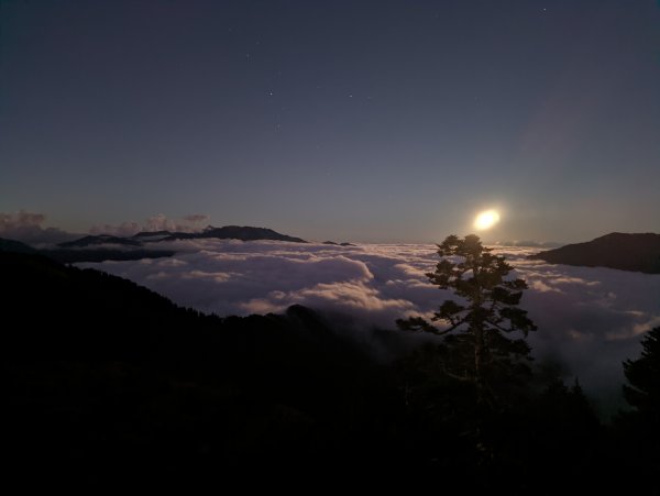 合歡群峰(主峰、東峰、石門山)：雲霧飄渺的美景、夢幻如畫的雲海大景、金色奇萊北峰、彩虹、滿月夜色1906697