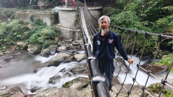 #夕陽 #火燒雲 #猴崁古道 #草山觀瀑吊橋 #住六公園 12/232968463