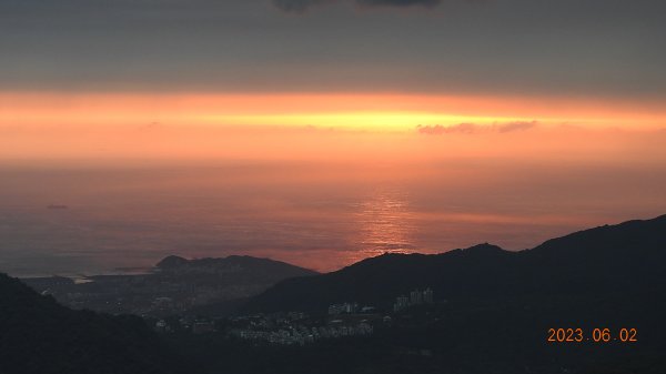 雲山水花鳥蝶 - 天龍國阿伯的日常6/2飛碟雲?上帝光 ?2170604