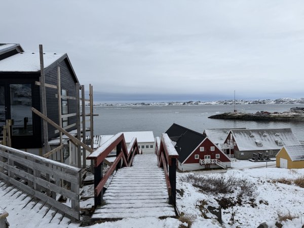 [紐約馬之行-26] 2025_1105 努克濱海木棧道(Nuuk Boardwalk)-上2947559