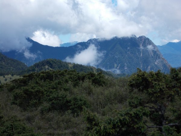 拾丸山到可汗山東峰1031972