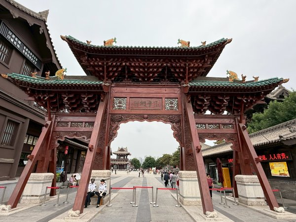 山西大同古城：華嚴寺