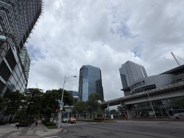 [2026臺北健走趣-02/50] 2026_0710_中國信託金融園區3097758