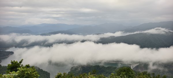#虎山峰 #雙十國慶 #101大樓 #翡翠水庫壩頂 #斜射光 #雲海 10/103130814