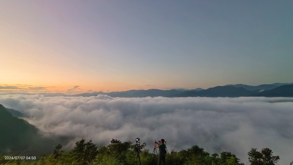 翡翠水庫壩頂星空夜景 #琉璃光雲海 &曙光 #觀音圈 7/72545311