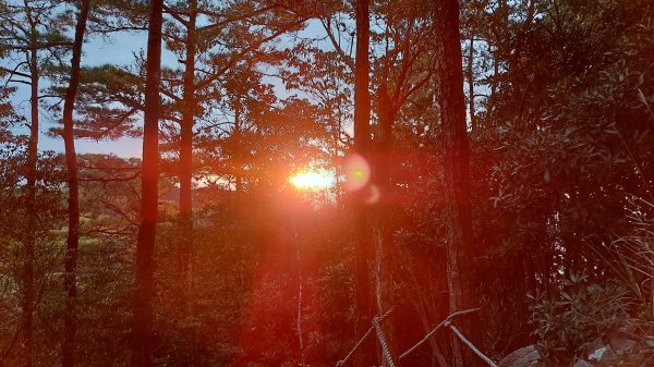 三汀山的日出鳶嘴山的夕陽1158363